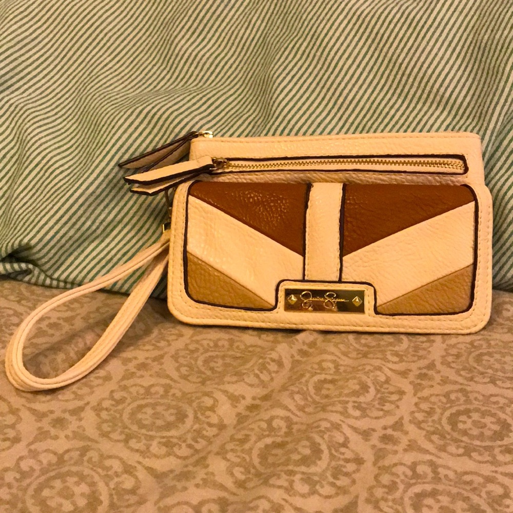 Jessica Simpson Wristlet